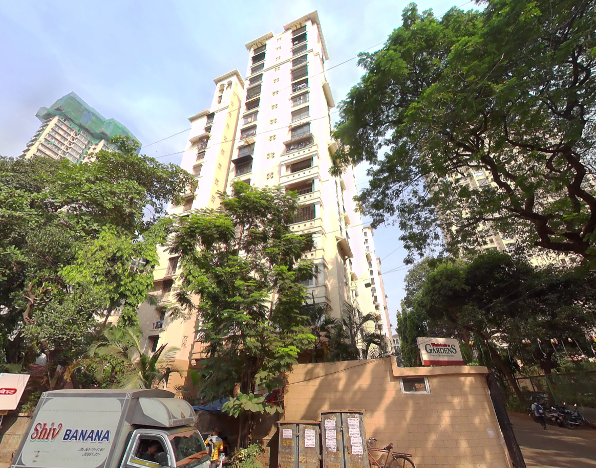 3 BHK in Mahindra Gardens, Goregaon West - Photo 2