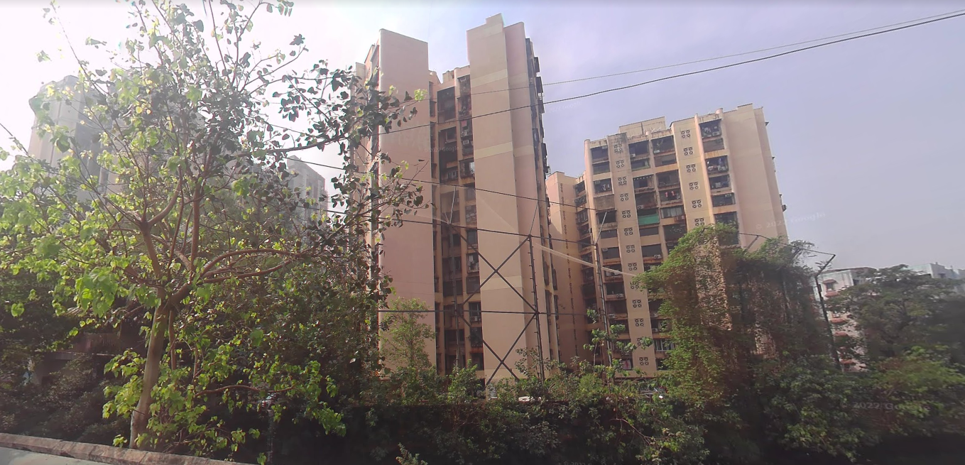 3 BHK in Golden Rays, Andheri West - Photo 2