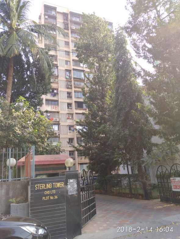 2 BHK Semi-Furnished in Sterling Tower , Andheri West
