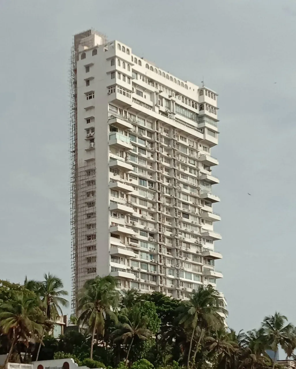 4 BHK Semi Furnished in Samudra Mahal, Worli