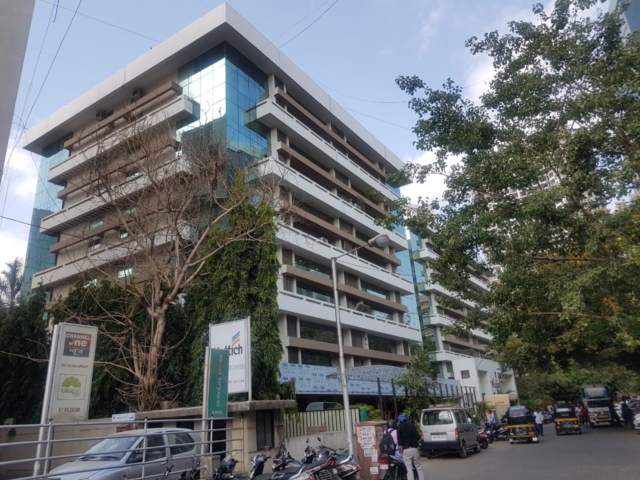 Office Semi-Furnished in Oberoi Chambers , Andheri West