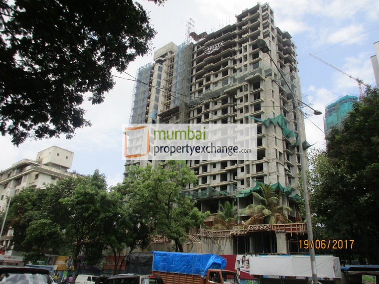 2 BHK Semifurnish in Arista, Goregaon West - Photo 2