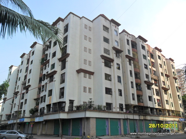 2 BHK Fully Furnished in Gayatri Satsang, Kandivali East - Photo 1