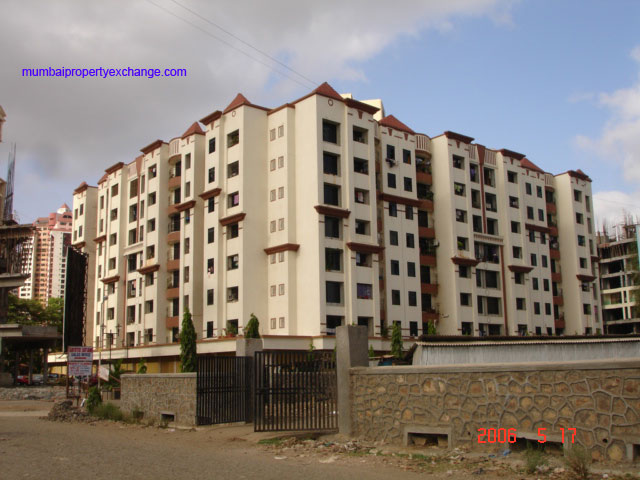 2 BHK Fully Furnished in Gayatri Satsang, Kandivali East - Photo 5