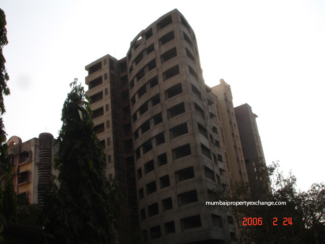 4 BHK in Sunflower, Borivali West - Photo 3