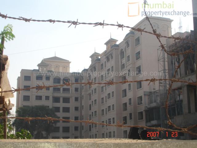 1 BHK Fully Furnished in Timber Green Park, Dahisar East - Photo 5
