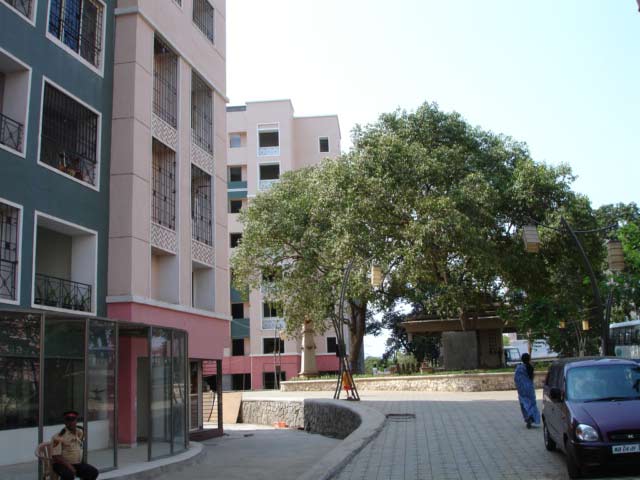 Office in Swastik Residency, Thane West - Photo 2