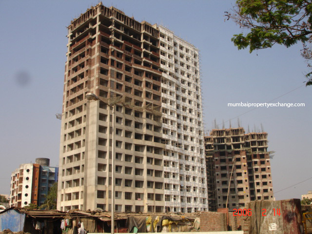 1 BHK Semi-Furnished in Shree Vallabh Tower, Malad West - Photo 3