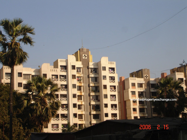 1 BHK Semi-Furnished in Blue Ocean, Kandivali West - Photo 3