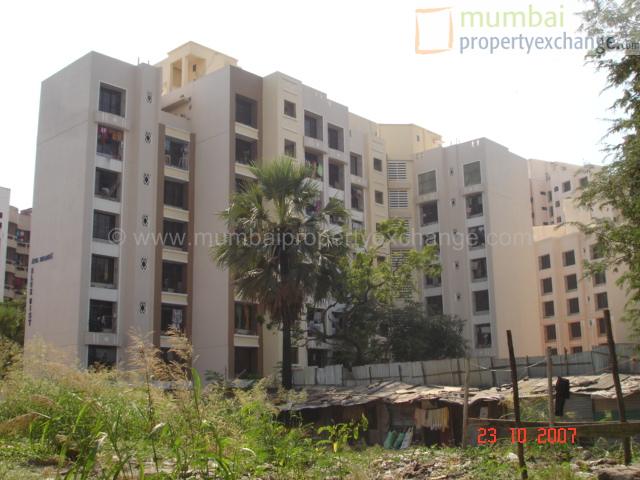 1 BHK Semi-Furnished in Blue Ocean, Kandivali West - Photo 6