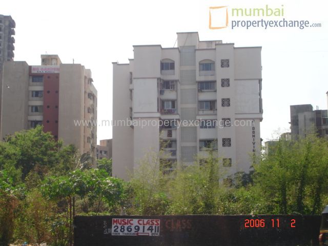 1 BHK in Siddhi Vinayak, Kandivali West - Photo 4