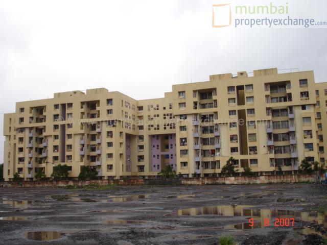 1 BHK Unfurnished in Parijat Gardens, Thane West - Photo 4