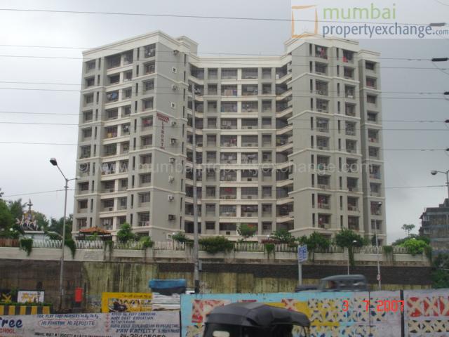 1 BHK Semi-Furnished in Lemont Apt, Malad East - Photo 6