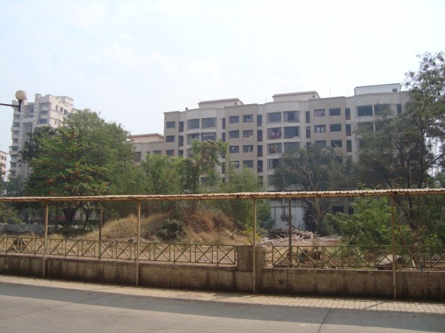 2 BHK in Kashish Park, Thane West - Photo 6