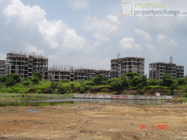 3 BHK in Evershine Woods, Mira Road - Photo 4