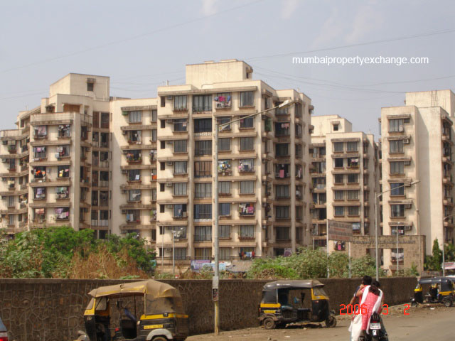 3 BHK Fully Furnished in Evershine Millennium Paradise, Kandivali East - Photo 3