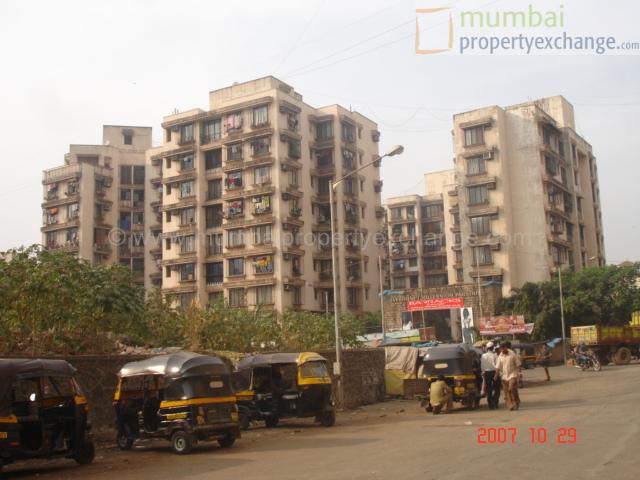 3 BHK Fully Furnished in Evershine Millennium Paradise, Kandivali East - Photo 6