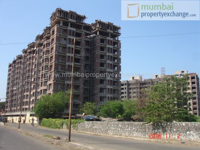 2 BHK in Rock Enclave, Kandivali West - Photo 5