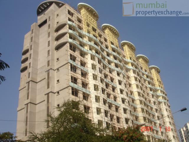 2 BHK in Raj Heights, Kandivali West - Photo 6