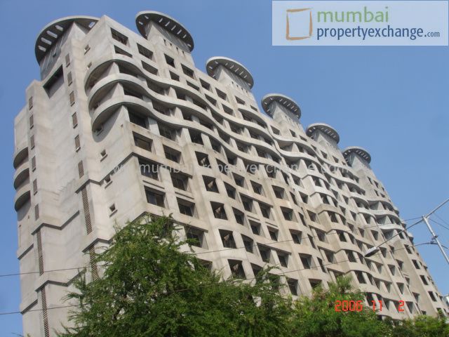 2 BHK in Raj Heights, Kandivali West - Photo 5