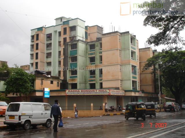 1 BHK Semi-Furnished in Manthan Darshi Complex, Malad East - Photo 5