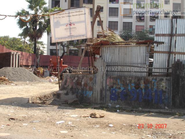 3 BHK Fully Furnished Flat in Trishul Heights, Kandivali West - Photo 4