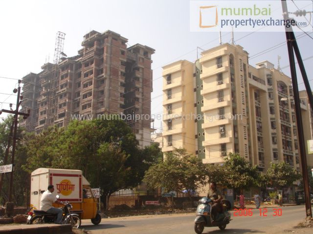 2 BHK in Cosmos Heritage, Thane West - Photo 3