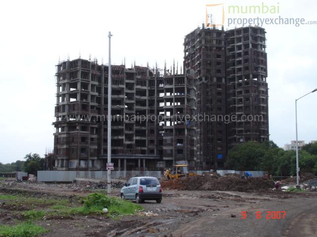 3 BHK Fully Furnished in Regency Towers, Thane West - Photo 3