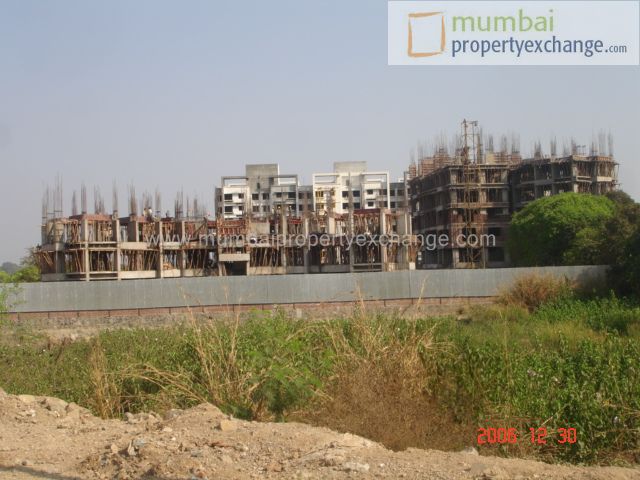3 BHK Fully Furnished in Regency Towers, Thane West - Photo 2