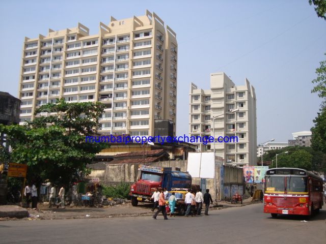 2 BHK Fully Furnished in Infinity Tower, Byculla - Photo 5