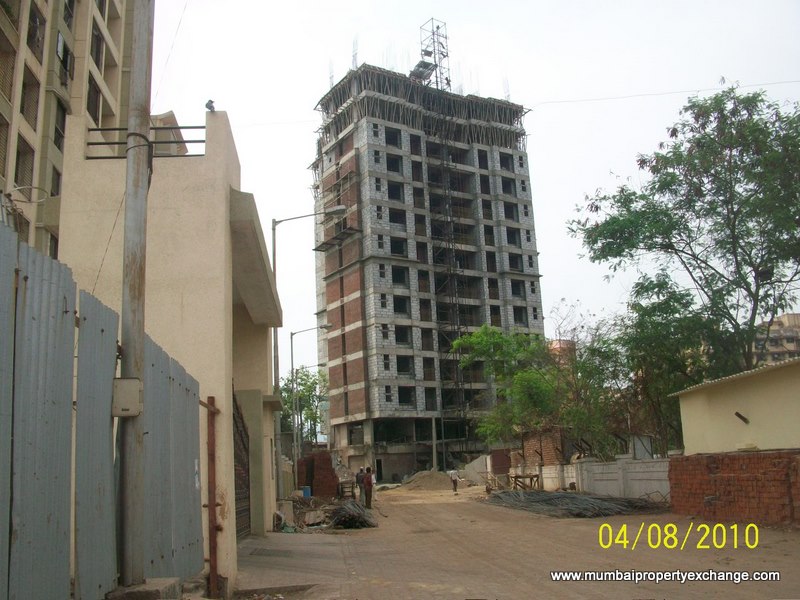 2 BHK Unfurnished in Swastik Park, Bhandup - Photo 3