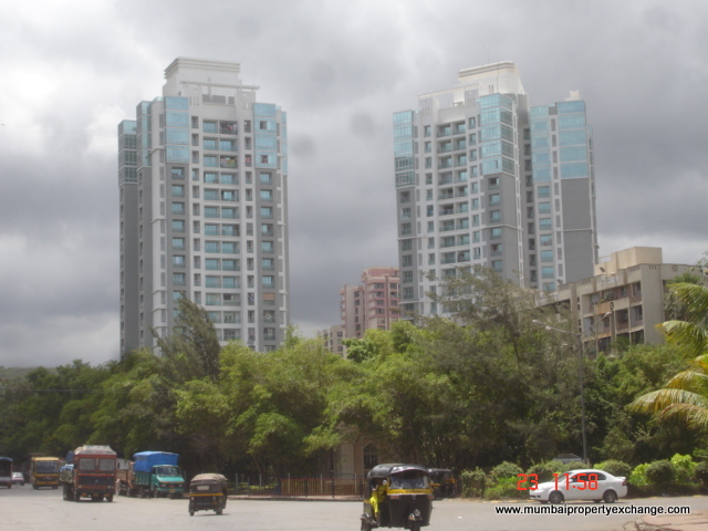 3 BHK Fully Furnished in Fountain Heights, Kandivali East - Photo 6