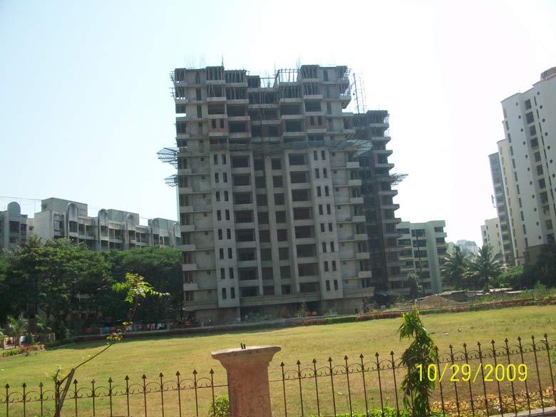 3 BHK S/F in Radha Madhav, Borivali East - Photo 6