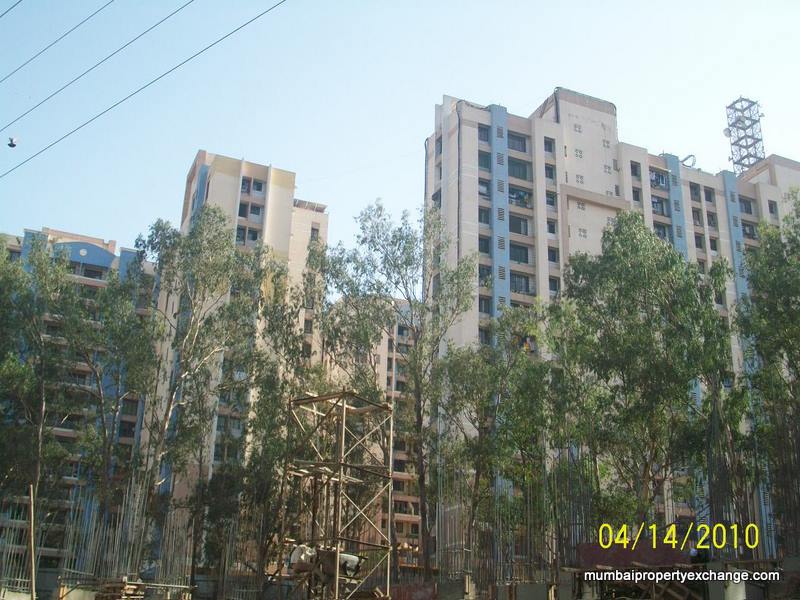 4 BHK Semi-Furnished in Angelica Pride Park, Thane West - Photo 6