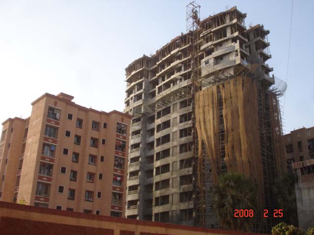 2 BHK in Amann Spring, Kandivali West - Photo 2