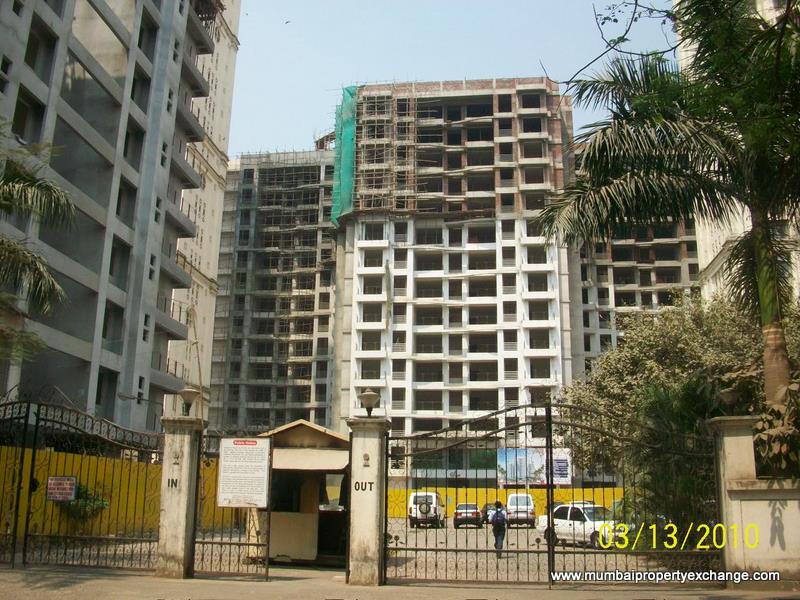 2 BHK in Veena Saaz, Kandivali East - Photo 6
