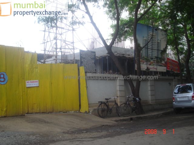 2 BHK in Veena Saaz, Kandivali East - Photo 3