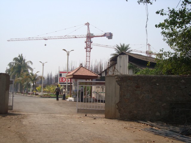 3 BHK in Dosti Vihar, Thane West - Photo 3