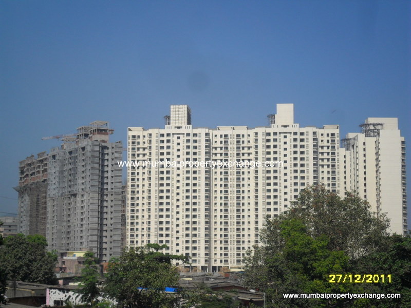 3 BHK in Dosti Vihar, Thane West - Photo 6