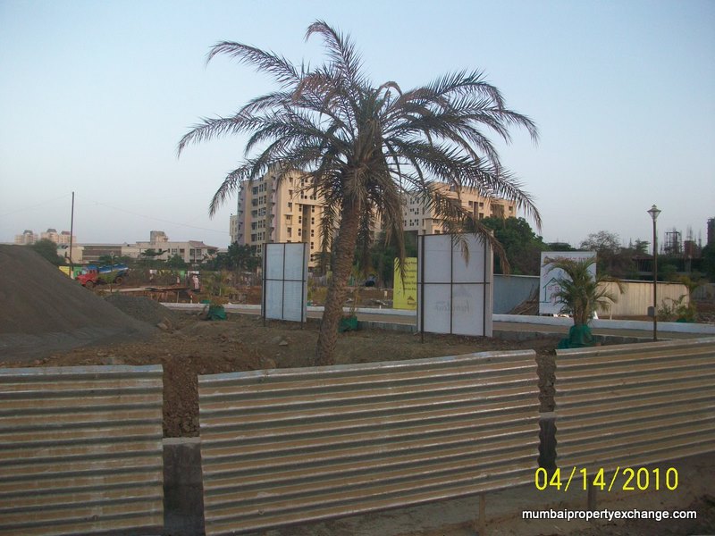 2 BHK in Prity Park, Thane West - Photo 2