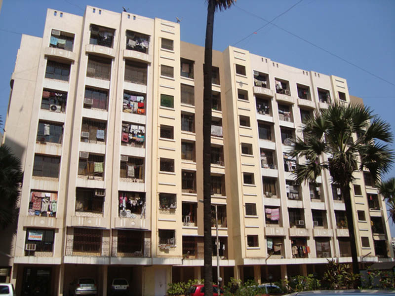 2 BHK Fully Furnished in Blue Empire, Kandivali West - Photo 2