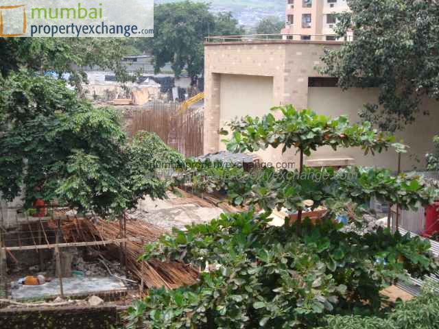 2 BHK in Srishti Heights, Bhandup - Photo 2