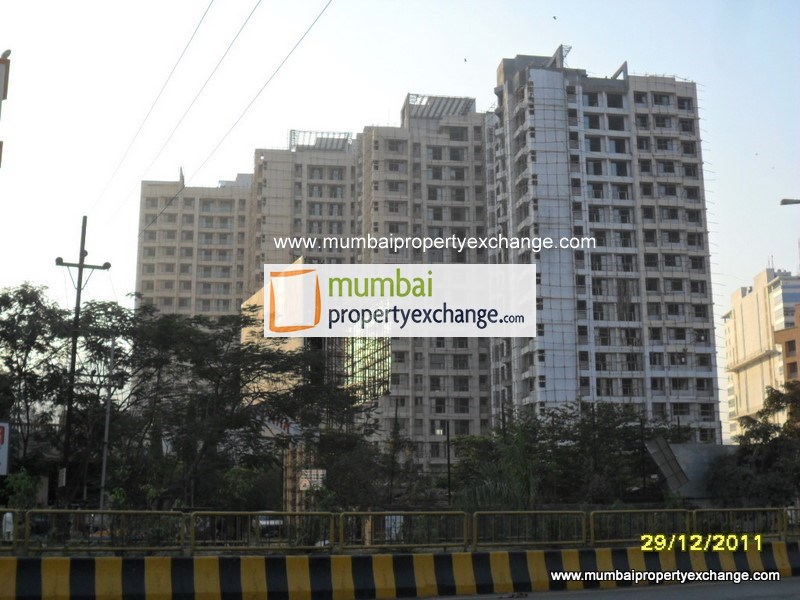 2 BHK Semi-Furnished in Sudarshan Sky Garden, Thane West - Photo 6