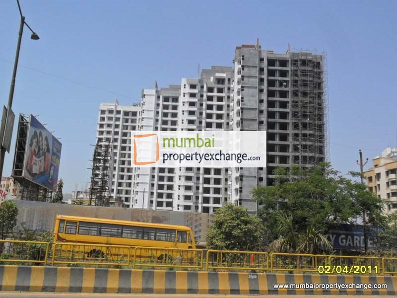2 BHK Semi-Furnished in Sudarshan Sky Garden, Thane West - Photo 5