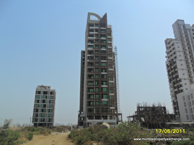 2 BHK Unfurnished in Green Height, Kharghar