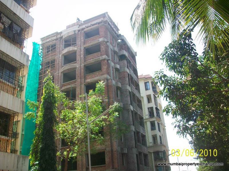 2 BHK Fully Furnished in Prathampad, Malad West - Photo 3