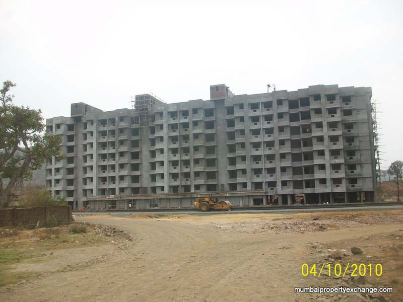 1 BHK in Unnathi Green, Thane West - Photo 4