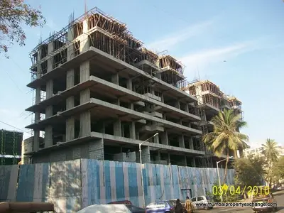 4 BHK in J View