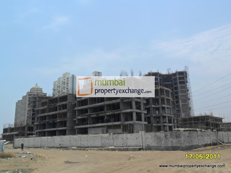 2 BHK in Hyde Park, Kharghar - Photo 4