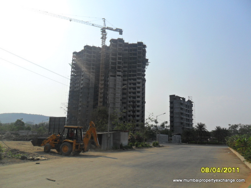 3 BHK in Everest World V Lilac, Thane West - Photo 3